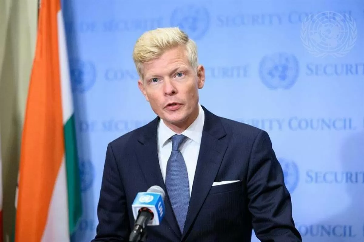 "غروندبرغ" يدعو لضبط النفس ووقف التصعيد العسكري بعد ضربات جوية على الحوثيين