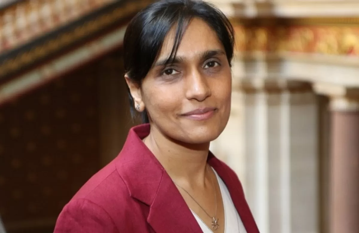 بريطانيا تؤكد التزامها بمواصلة دعم جهود السلام في اليمن وتخفيف حدة الأزمة الإنسانية