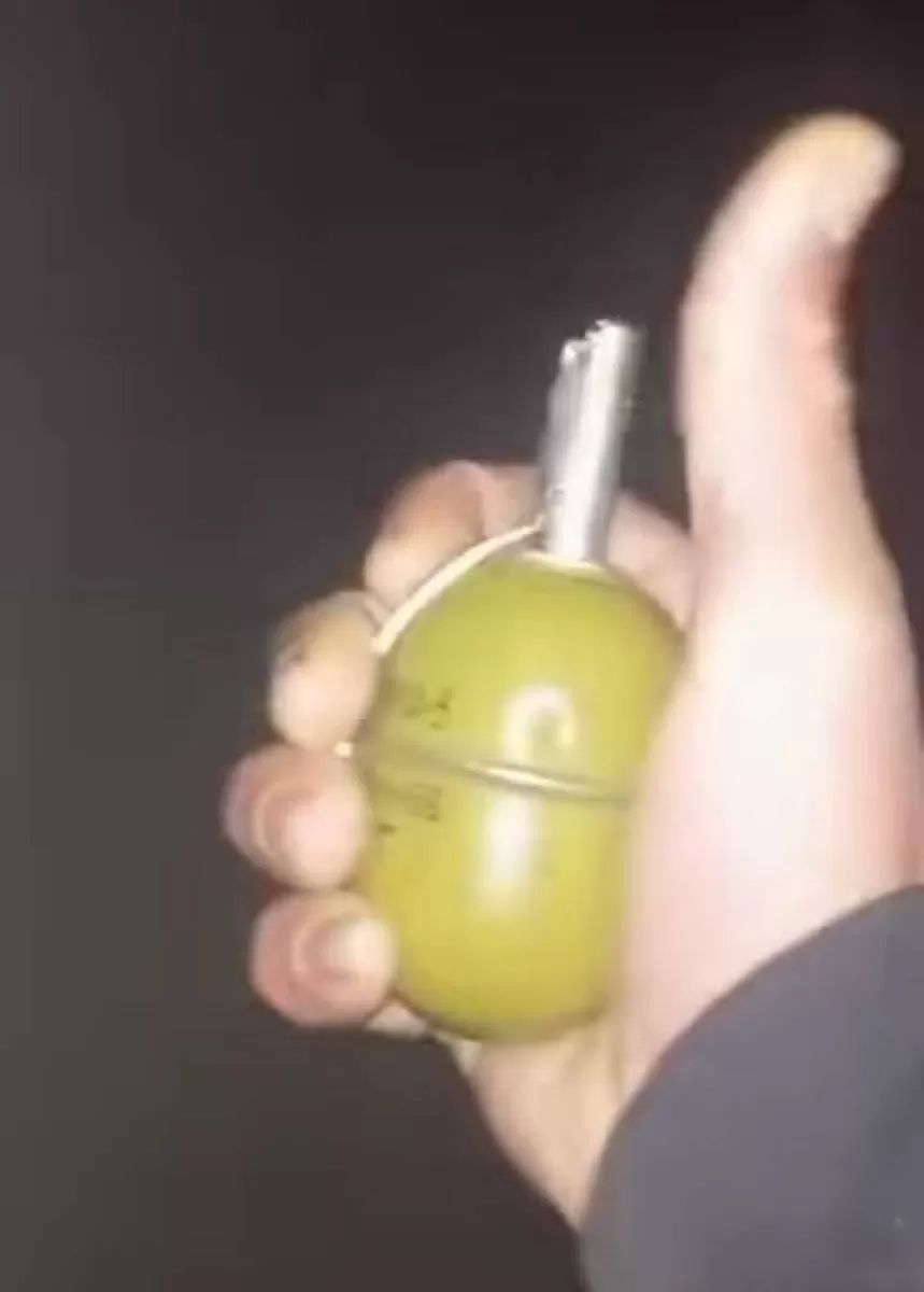 البيضاء : إصابة 3 أطفال جراء القاء عنصر حوثي لقنبلة يدوية على إحدى المدارس