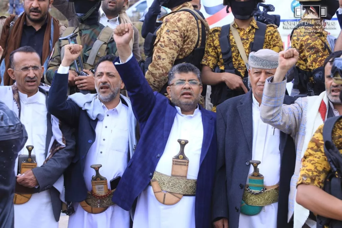 قيادات حوثية تجري تغيير لمكاتبها وأماكن سكنها وسط مخاوف من اختراقها