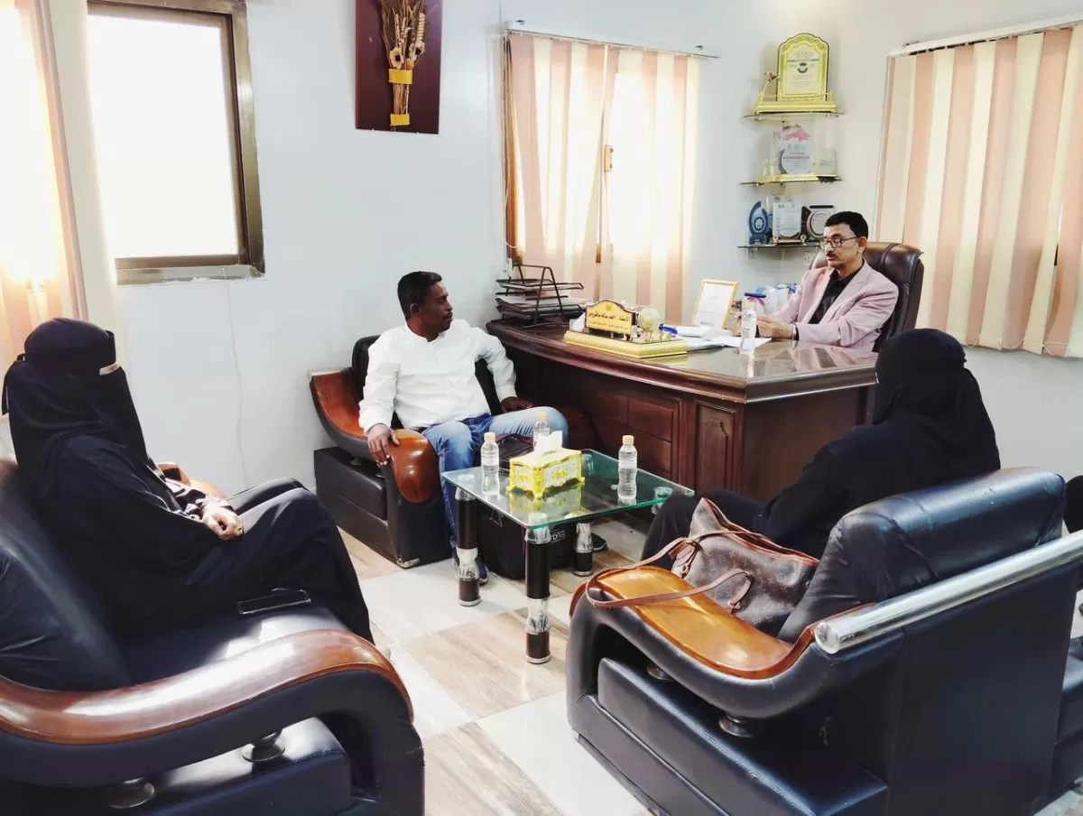 رئيس ضياء للتنمية يزور مكتب وزارة الشؤون الاجتماعية والعمل بحضرموت