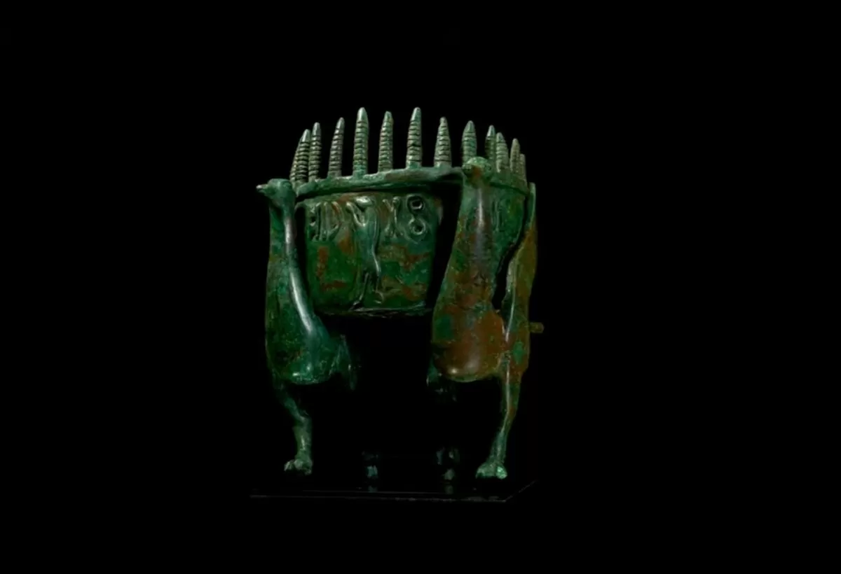 مبخرة برونزية نادرة من آثار اليمن تعرض للبيع في لندن