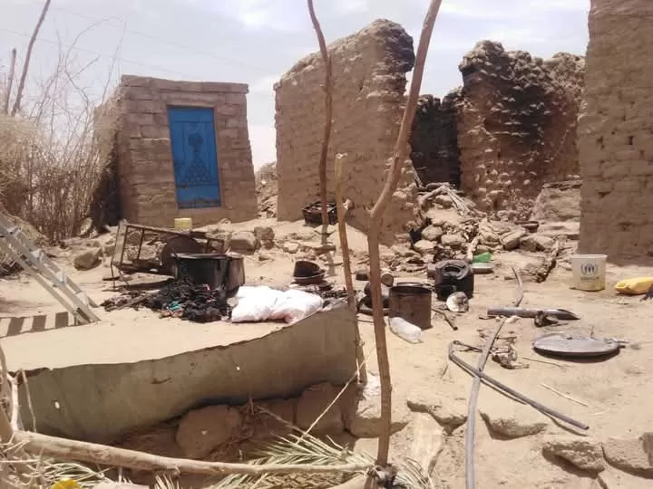 إصابة أربعة أطفال في حريق بمخيم للنازحين شرق مأرب