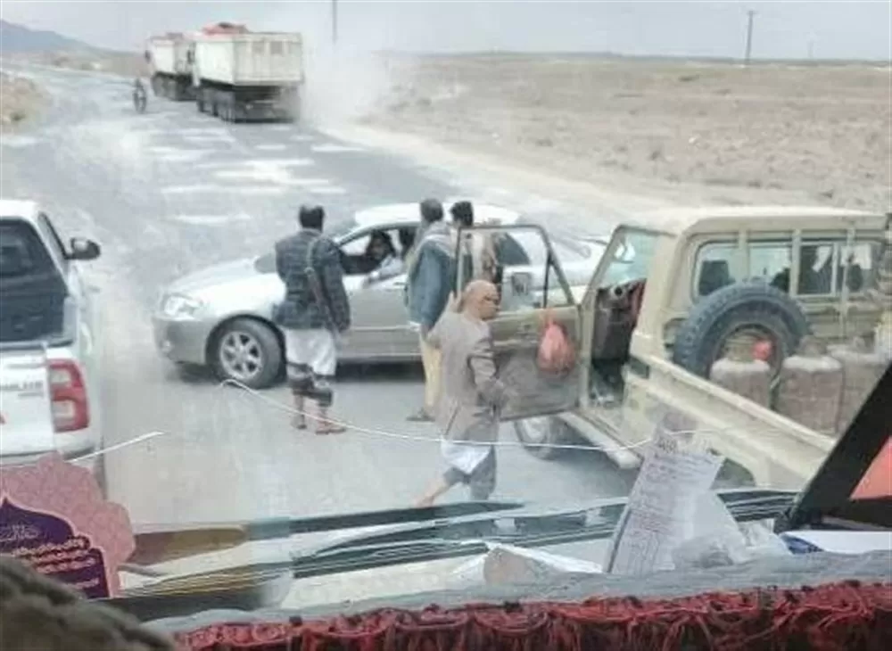الحوثيون يعتدون على سائق شاحنة في صنعاء لرفضه دفع جبايات باهظة