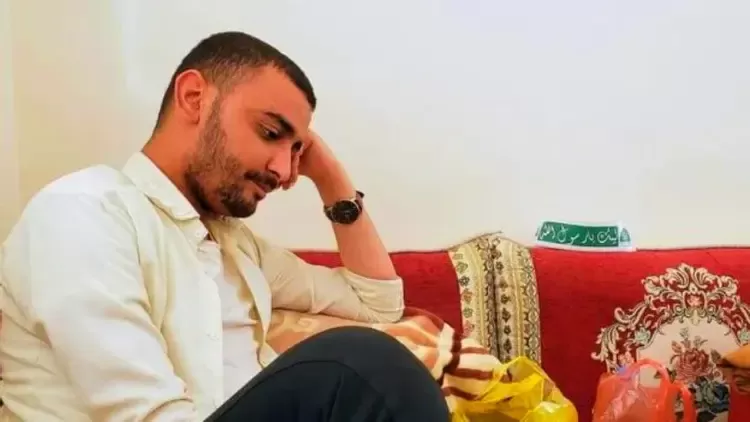 الحوثيون ينقلون الصحفي المياحي إلى معتقل جديد بعد قصف أمريكي قرب موقع احتجازه