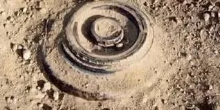 مقتل طفل بانفجار لغم من مخلفات الحوثيين في الحديدة