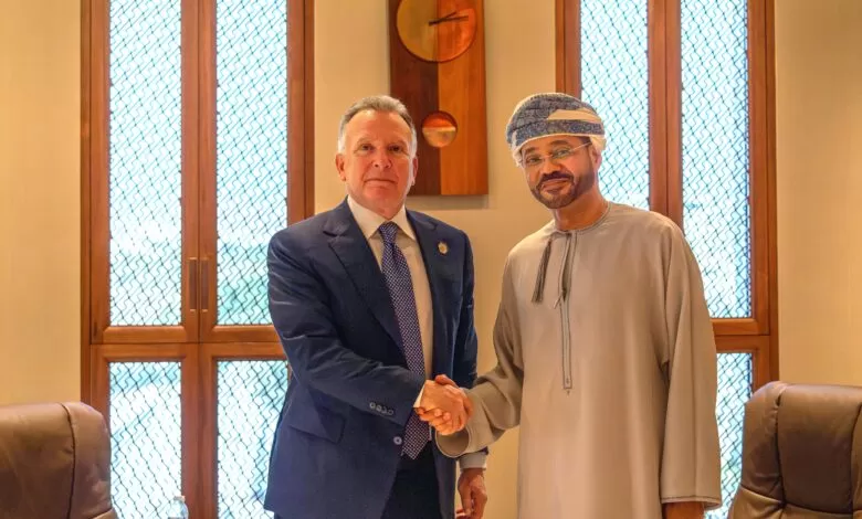 مسقط تُعلن التوصل إلى اتفاق بين واشنطن والحوثيين لوقف إطلاق النار