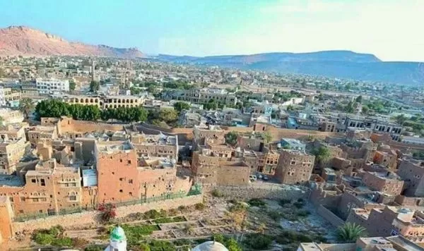 الحوثيون يمنعون عشرات العمال التهاميين من العمل في صعدة ويجبرونهم على مغادرتها