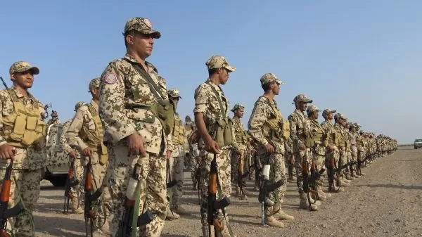 الحوثيون يستغلون "لجنة الاتصال" لاختراق جبهات الساحل الغربي واستمالة الجنود