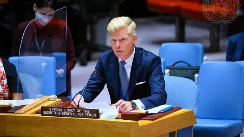غروندبرغ يدعو إلى تسوية سياسية عاجلة في اليمن ويحذر من كارثة اقتصادية