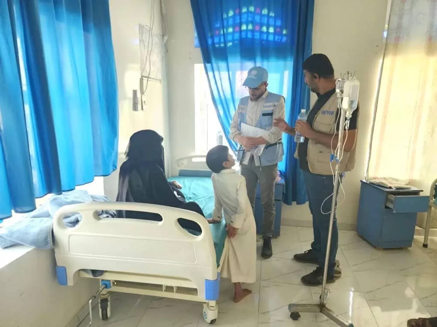 نقص التمويل يهدد بإغلاق مئات المراكز الصحية في اليمن وحرمان الملايين من الرعاية