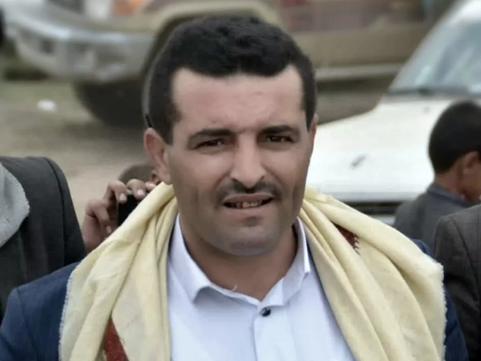 احتجاجات قبلية مسلحة في ذمار تُجبر الحوثيين على الإفراج عن شيخ قبلي بارز