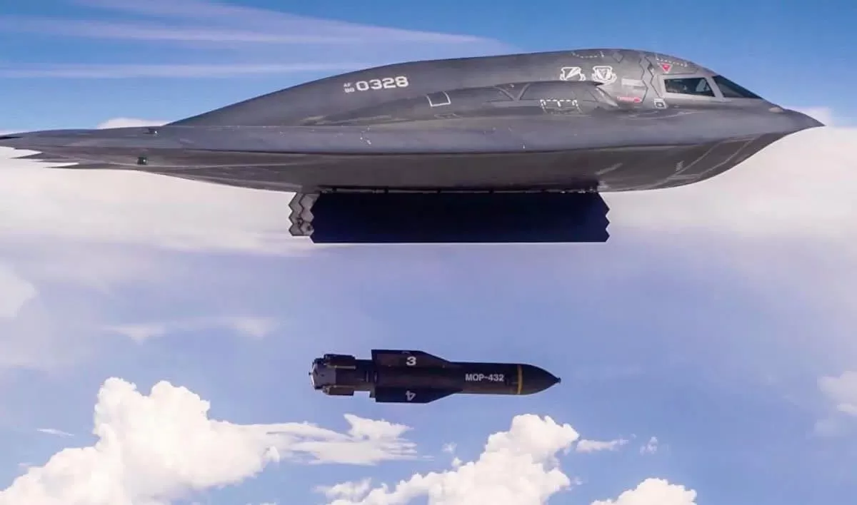 ترامب يهدد طهران بضربة ثانية ما لم توافق على إنهاء الحرب