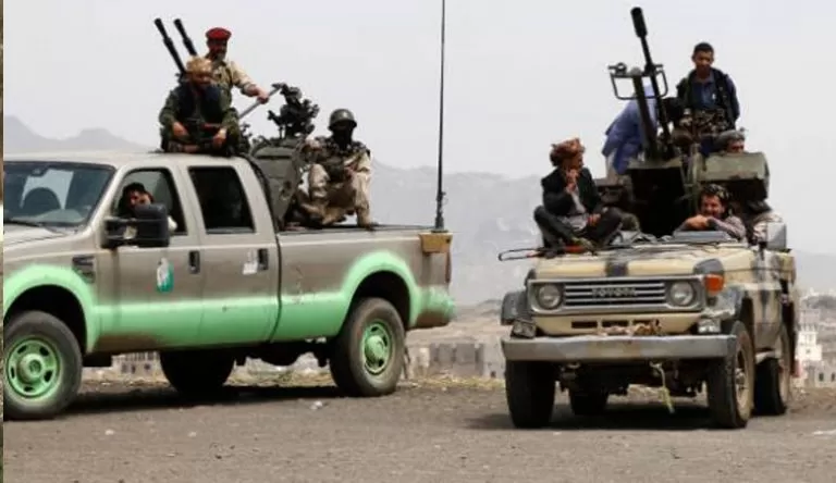 الحوثيون يدفعون بتعزيزات عسكرية ضخمة نحو خطوط التماس في مأرب