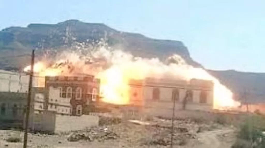 تقرير حقوقي: الحوثيون فجّروا أكثر من 1200 منزل ومنشأة في 17 محافظة يمنية