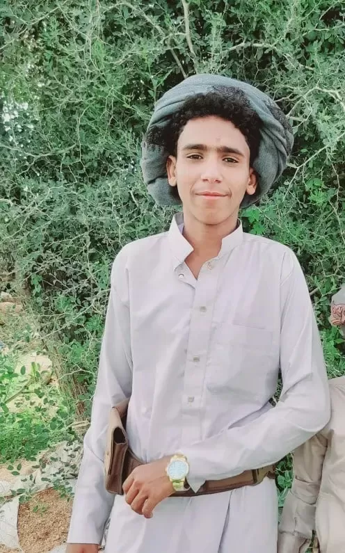 أسرة طفل ترفض استلام جثته بعد مقتله برصاص مشرف حوثي في الجوف