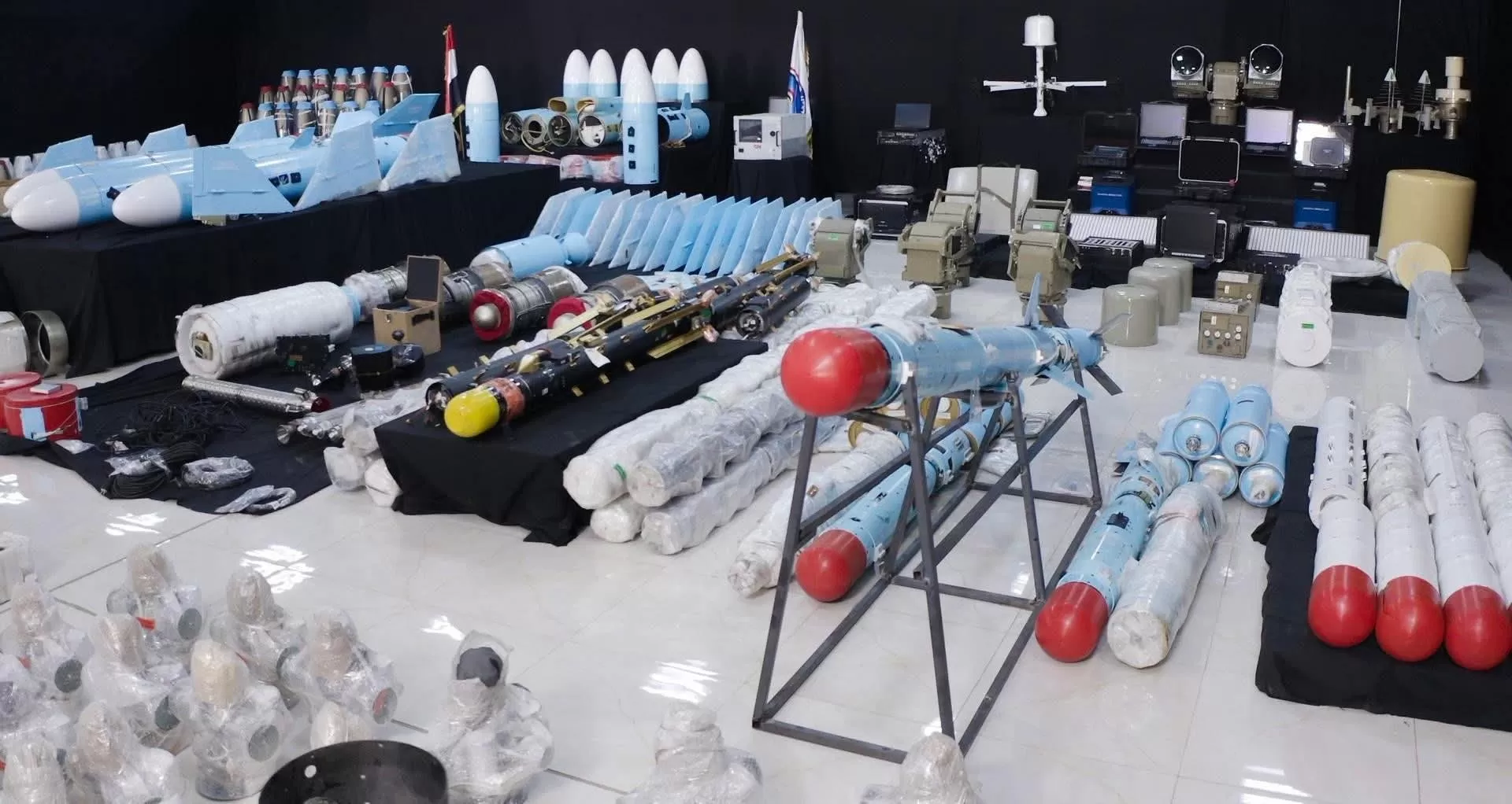 المقاومة الوطنية: ضبط جهاز تجسس إسرائيلي يخترق هواتف المواطنين عن بُعد