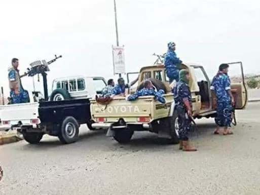 أمن عدن يفكك خلية تجسس حوثية تجنّد الشباب وتخترق المؤسسات الأمنية