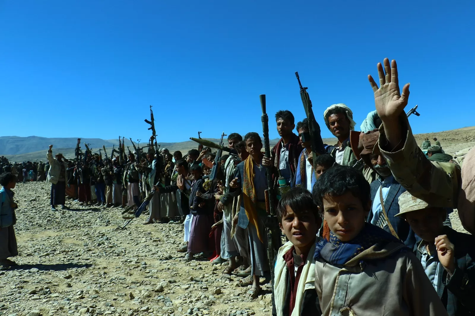 قبائل سفيان بعمران تتهم الحوثيين باغتيال الشيخ جتوم وتلوّح بالتصعيد