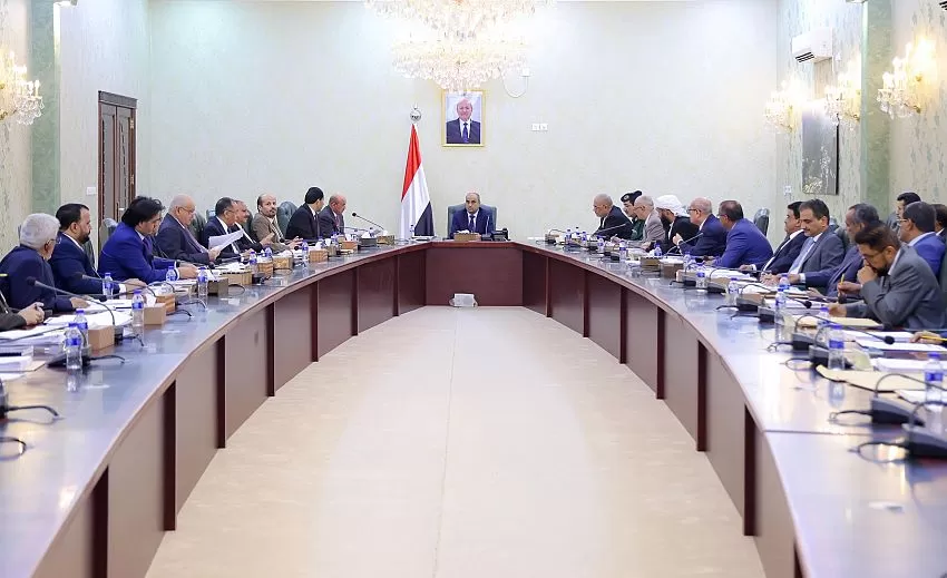 الحكومة تجدد دعمها لإجراءات البنك المركزي وتقر حزمة سياسات اقتصادية