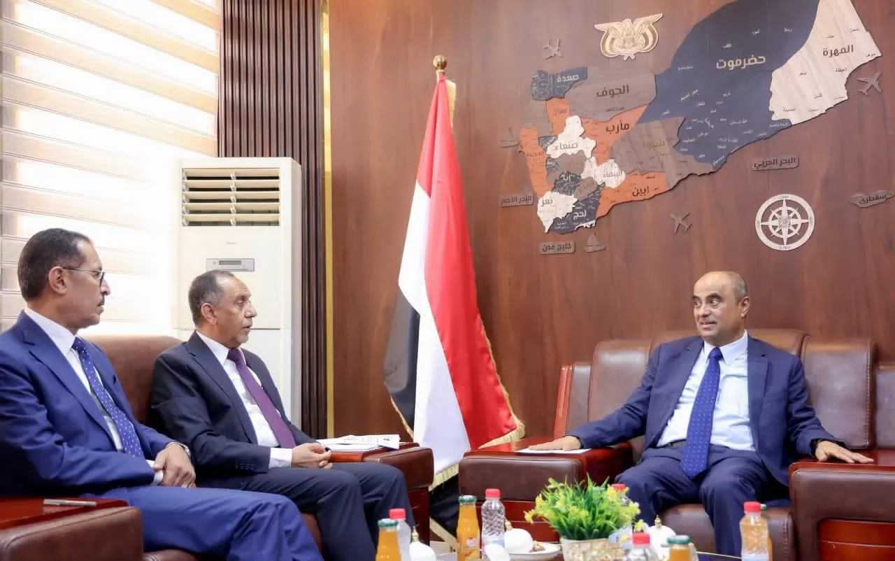 رئيس الوزراء: انخفاض سعر الصرف يجب أن ينعكس مباشرة على أسعار السلع