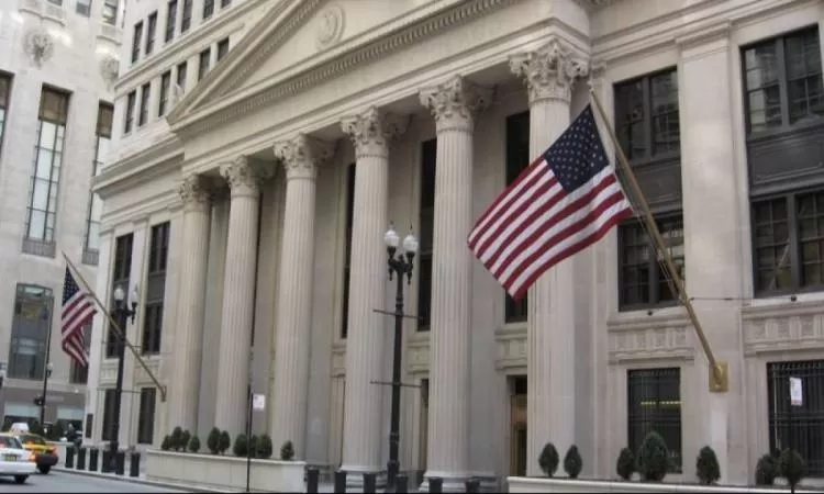 مصادر: الخزانة الأمريكية عقدت اجتماعات مكثفة مع بنوك يمنية لضبط الصرف