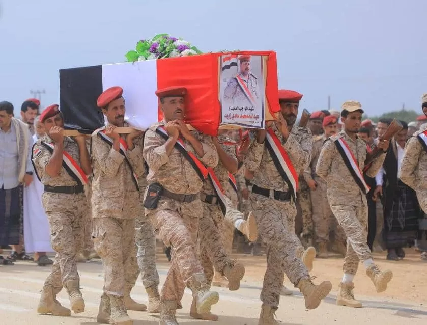 تشيع العميد زايد والعقيد الوشلي في المهرة وسط حضور رسمي وشعبي واسع