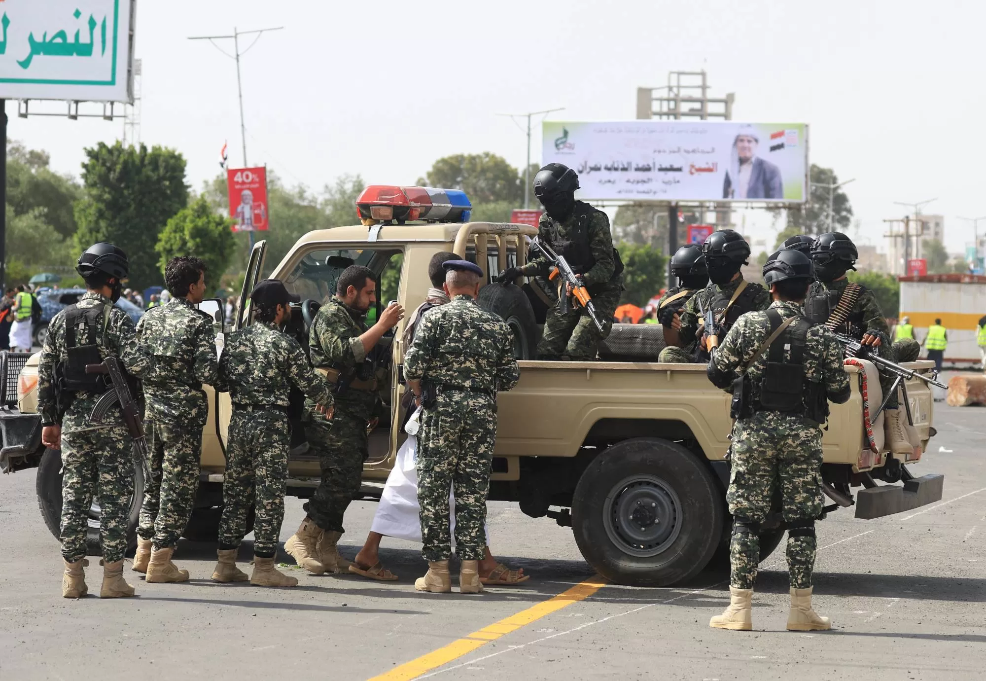 قيادات "المؤتمر" تغادر صنعاء تحت ضغط الاعتقالات الحوثية