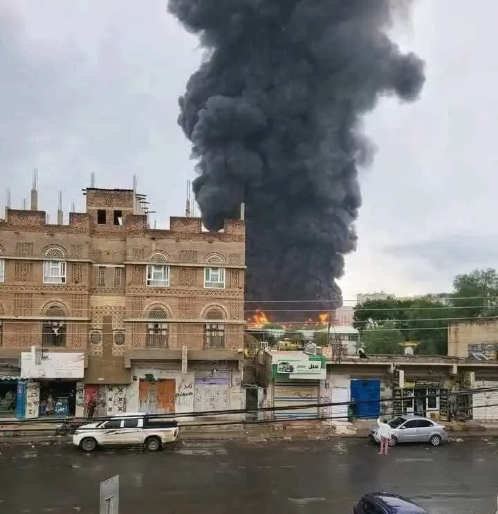 إسرائيل تعلن استهداف قيادات حوثية عليا بغارات جوية على صنعاء (تفاصيل)