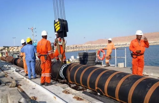 بترومسيلة تستكمل توسعة شبكة الكهرباء بعدن لتعزيز كفاءة التوزيع