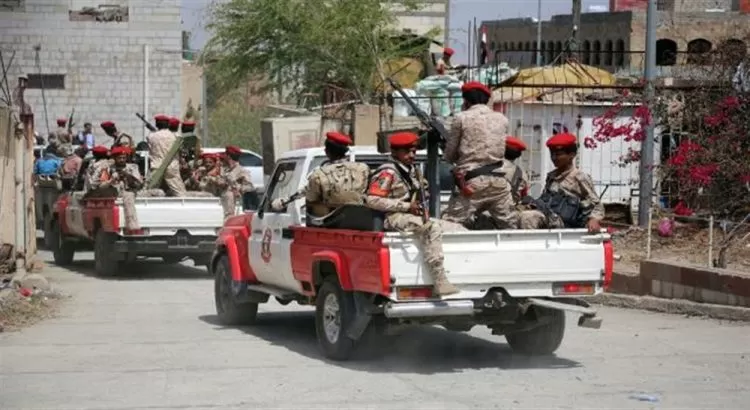 محور تعز يحذر من نشر المعلومات العسكرية ويؤكد اتخاذ إجراءات صارمة بحق المخالفين