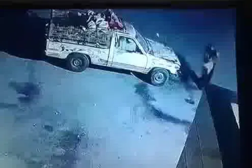 عصابة تخطف طفل وتعتدي عليه في الحديدة وسط انفلات أمني متصاعد