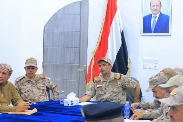 قيادة الجيش تشدد على رفع الجاهزية القتالية والاستعداد الشامل وفق خطة الطوارئ