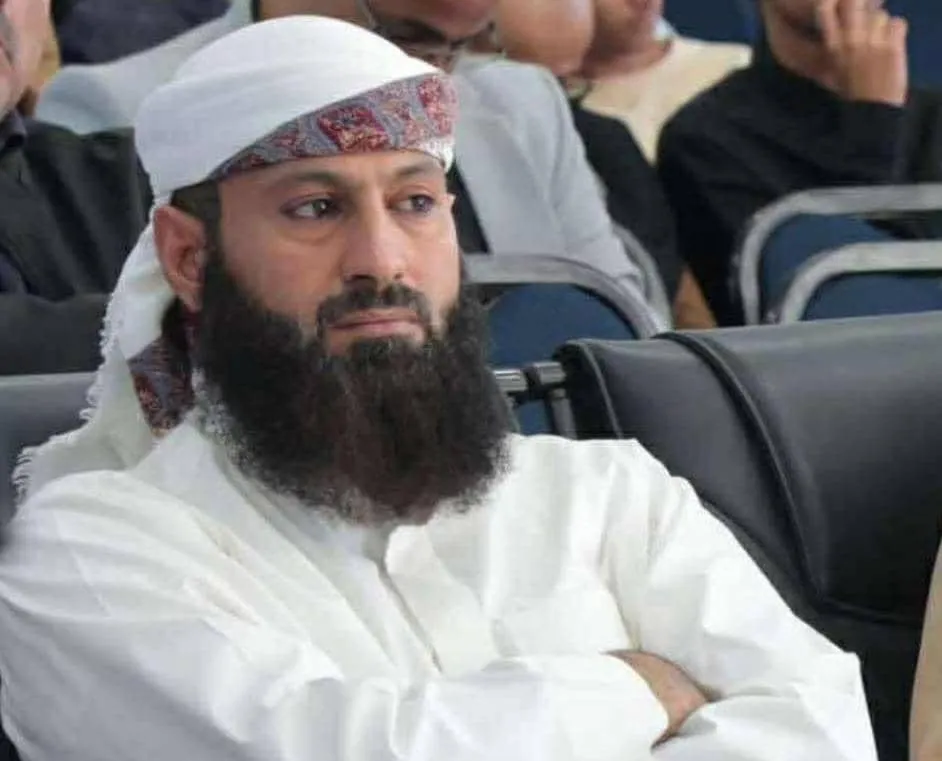 مُعتقل يكشف تفاصيل صادمة عن سجون "الوحدة 400" في الساحل الغربي