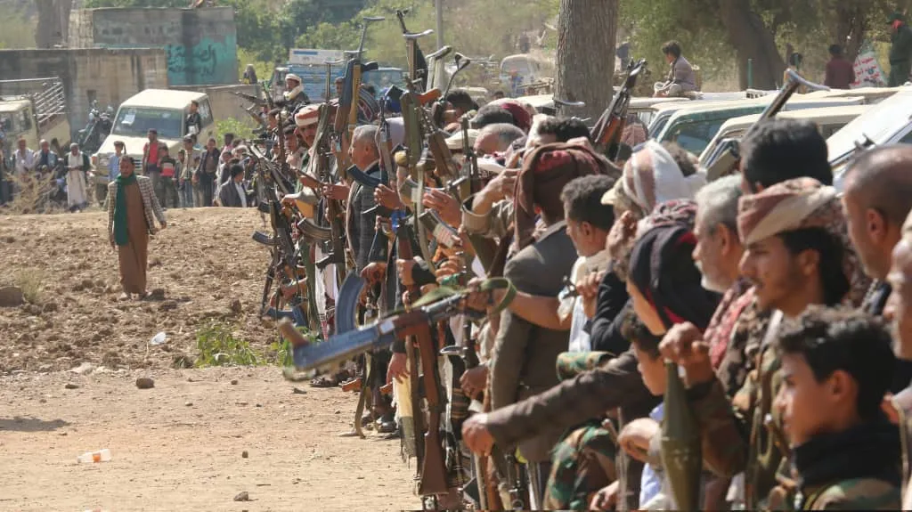 الحوثيون يواصلون التحشيد في تعز عبر لقاءات مسلحة وتجنيد قسري