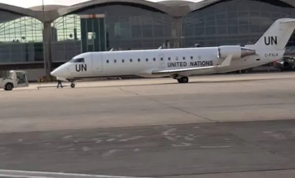 استئناف الرحلات الأممية إلى مطار صنعاء رغم اقتحام الحوثيين لمقراتها