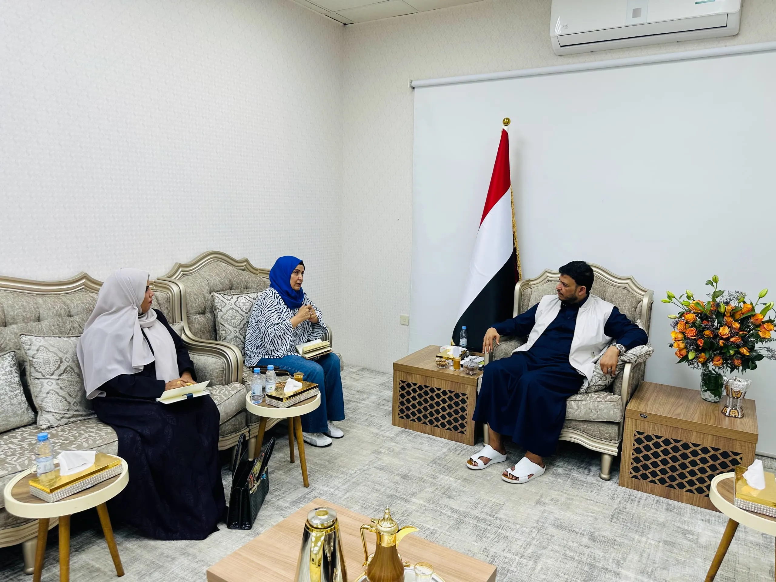 أعضاء الرئاسي: عودة المرأة للحكومة استحقاق وطني لاستعادة مؤسسات الدولة