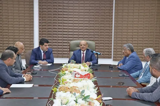 البنك المركزي يؤكد استمرار السياسات الاحترازية وينفي تحريك أسعار الصرف