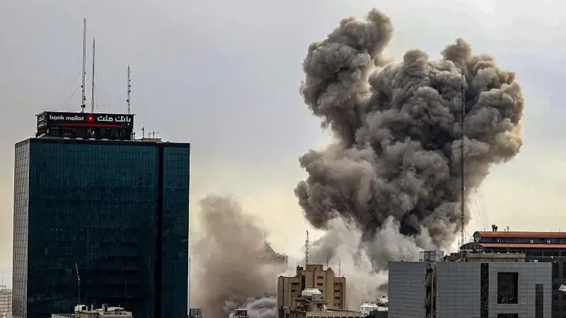 تصاعد الحرب الأمريكية الإسرائيلية على إيران في يومها الخامس وسط تحذيرات من اتساعها (تفاصيل)