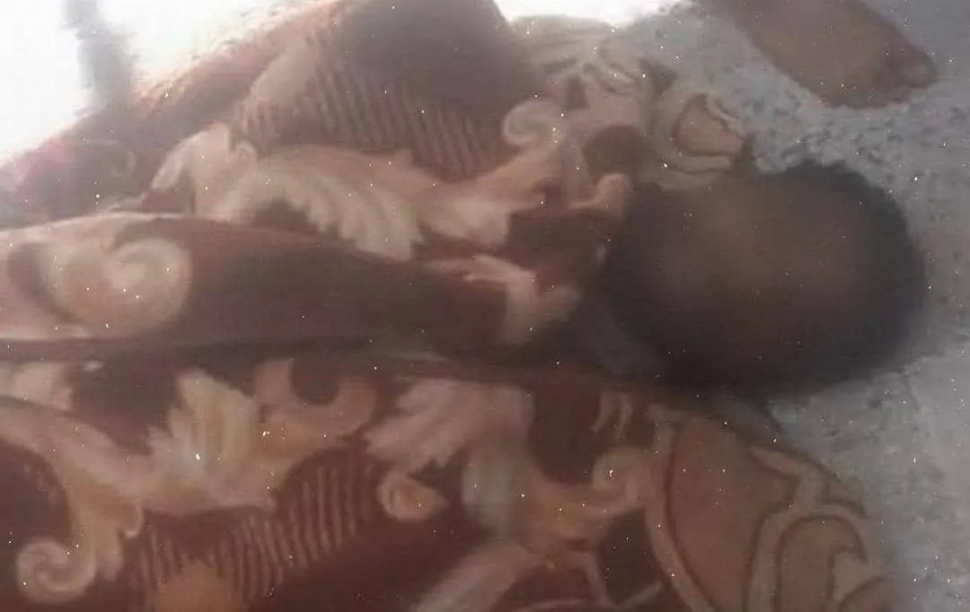 العثور على جثة شاب بعد إقدامه على الانتحار في باحة أحد المساجد بإب