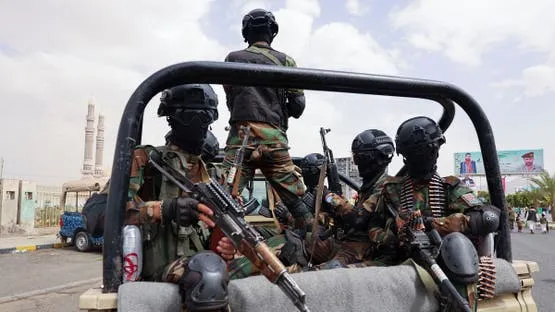 الحوثيون يداهمون بدرومات بصنعاء ويفرضون إجراءات أمنية مشددة