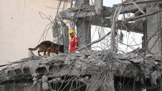 إيران تدرس المقترح الأميركي لإنهاء الحرب وسط تهديدات بتوسيعها إقليميا (تفاصيل)