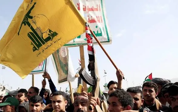 الحوثيون يلوّحون بالتصعيد بذريعة دعم حزب الله في لبنان