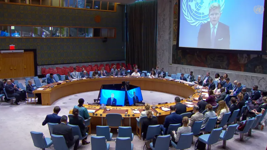 مجلس الأمن يبحث الوضع في اليمن ويحذر من انجرار الحوثيين في الصراع الإقليمي