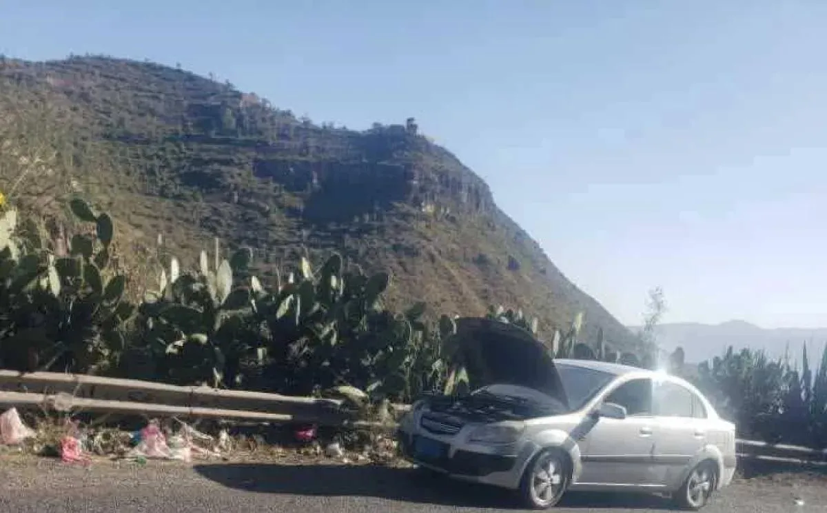 عودة أزمة الوقود المغشوش في صنعاء بسبب فساد الحوثيين (تفاصيل)