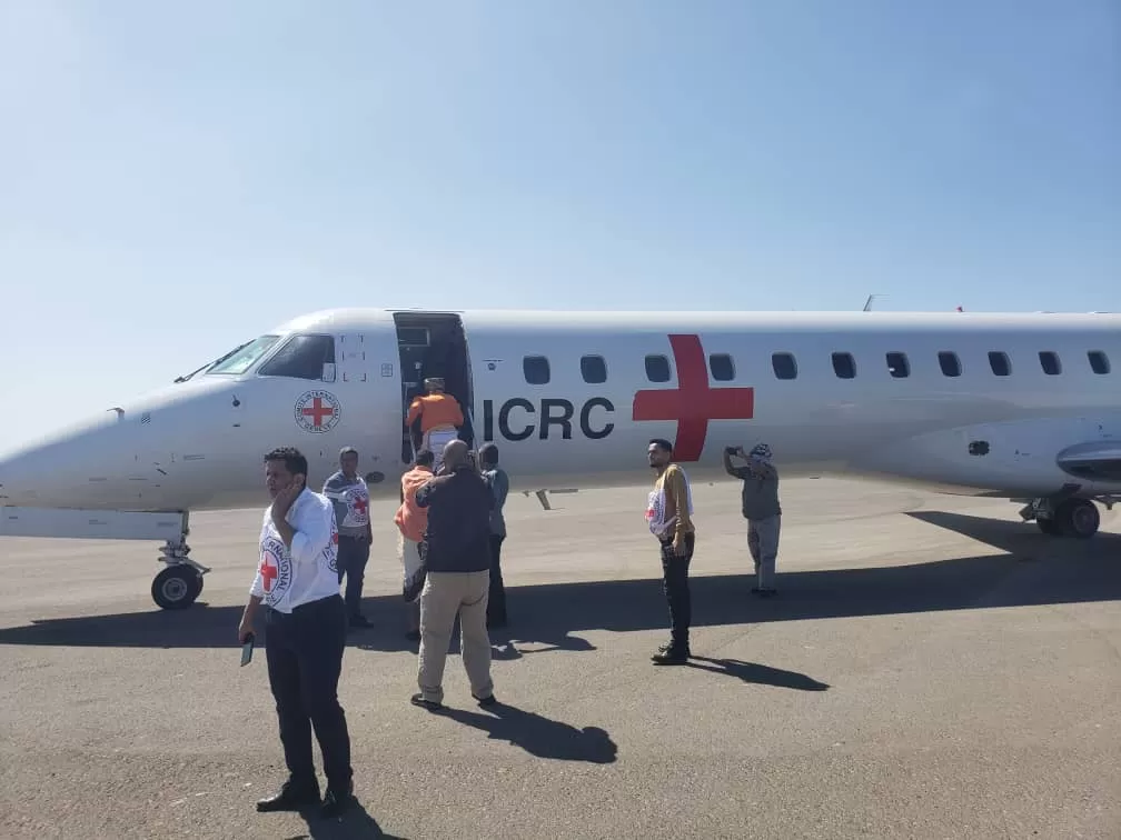 "الصليب الأحمر" تعلن الإنتهاء من عملية تبادل المحتجزين في اليمن