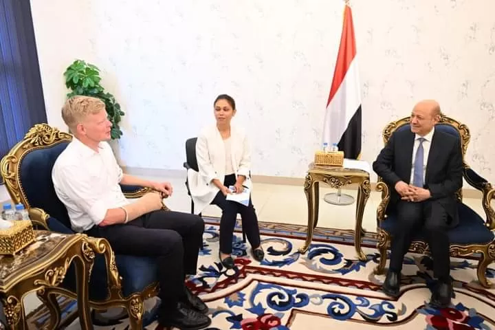 "غروندبرغ" يلتقي الرئيس العليمي بعد جولة نقاشات مع الحوثيين وصفها بـ"المشجعة"