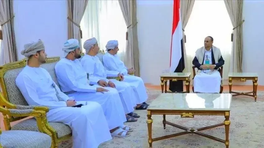 صرف مرتبات المقاتلين.. اشتراطات حوثية جديدة تهدد المفاوضات