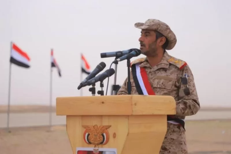 رئيس أركان الجيش: الحوثيون لن يدخلوا أي سلام إلا من باب القوة