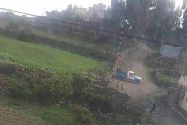 إب: جماعة الحوثي تختطف امرأة سبعينية وتنقلها إلى سجونها السرية